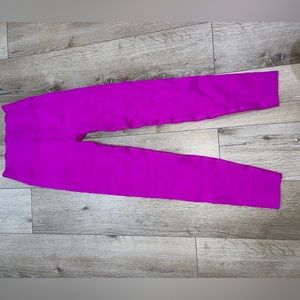 Fabletics High Waisted SculptKnit Zebra | size M | Color Fiesta